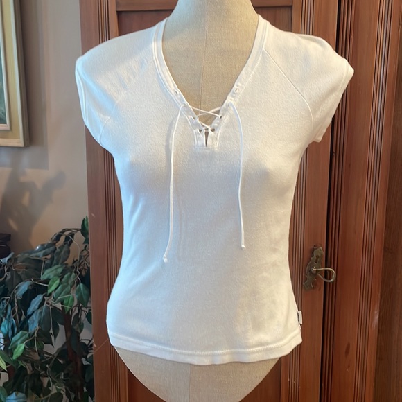 Aeropostale small slim fit white top cap sleeve lace up front 100% cotton size s - Picture 3 of 12